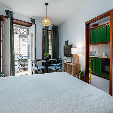 Апартаменты Renovated Feb25 Clerigos Cozy Balcony With Self Check In Порту Экстерьер фото